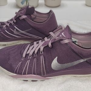 Women's Nike Free 6 TR